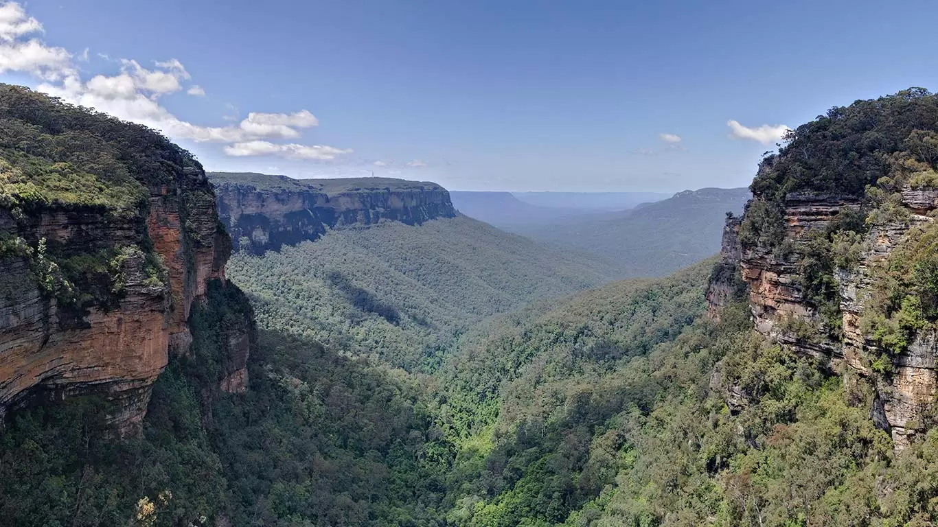 blue mountains